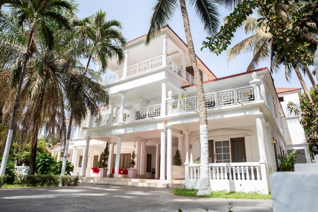 A Memorable Visit to the Coconut Residence and Spa in The Gambia