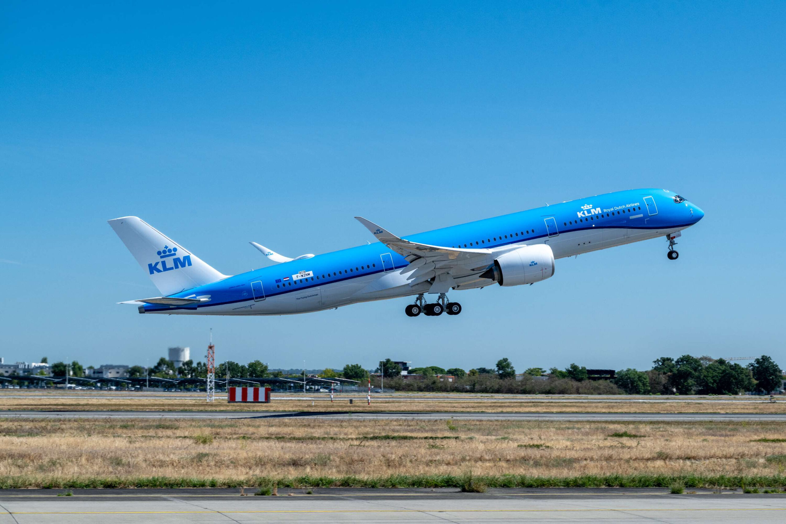 KLM Royal Dutch Airlines takes delivery of its first Airbus A350-900